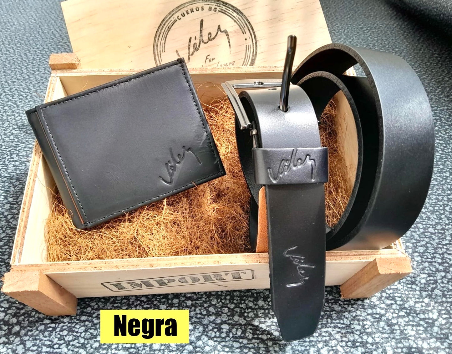 Dúo Vélez: Correa Lisa + Billetera + Estuche de Lujo