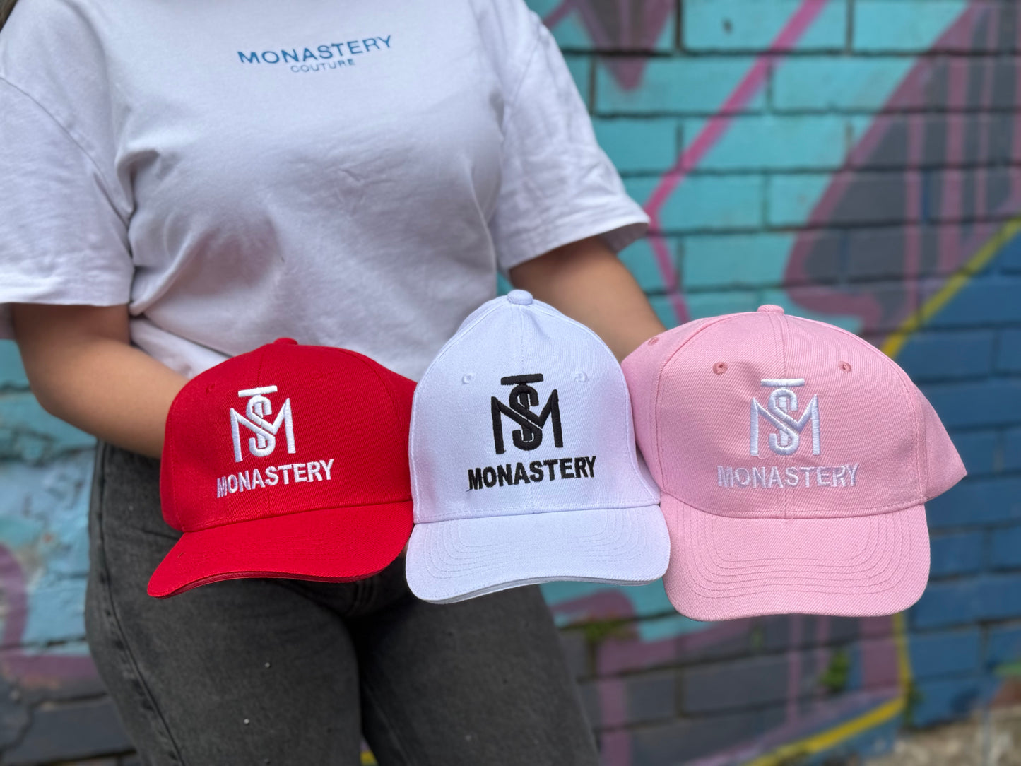 Combo x3 Gorras MONASTERY | Drill Premium Bordadas Unisex