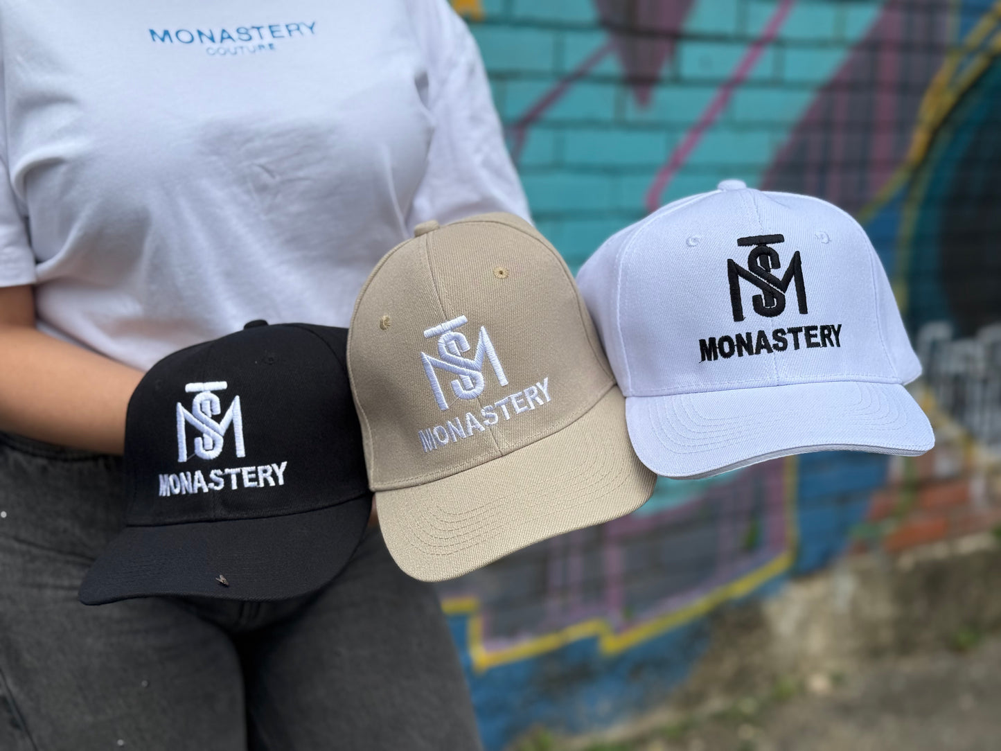 Combo x3 Gorras MONASTERY | Drill Premium Bordadas Unisex